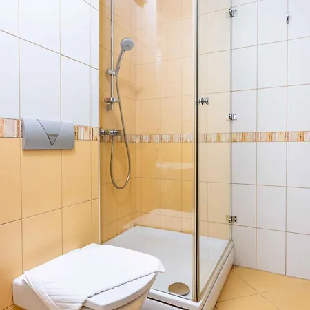 In Podstire - Insel Brac 42460 * スプリツカ